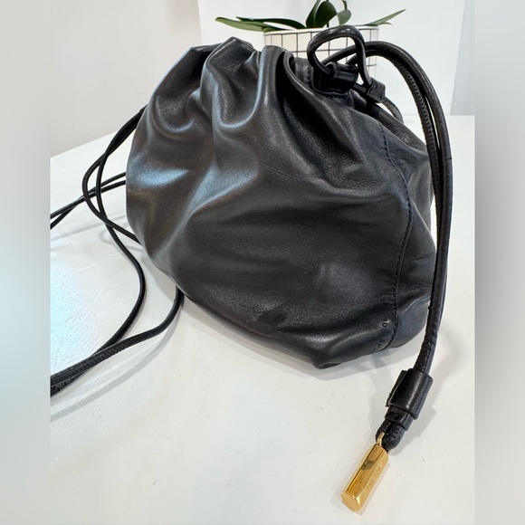 THE ROW Leather Angy Shoulder Bag in Black - Picture 6 of 16